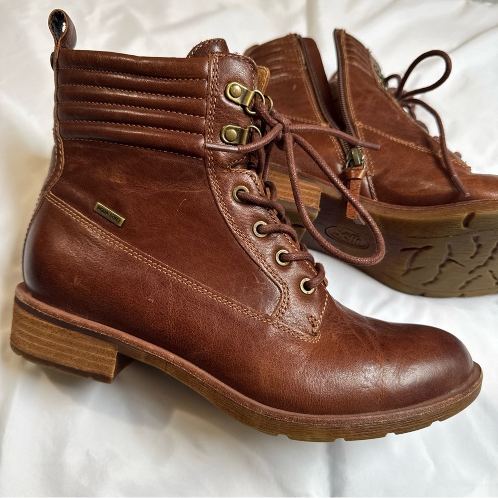 Soft Aqua SF0023790 Women's Brown Leather Ankle Boots Zip Lace Up  Size 7.5 M